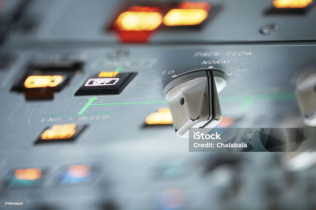 Cabina di pilotaggio - Foto stock royalty-free di Flight Instruments