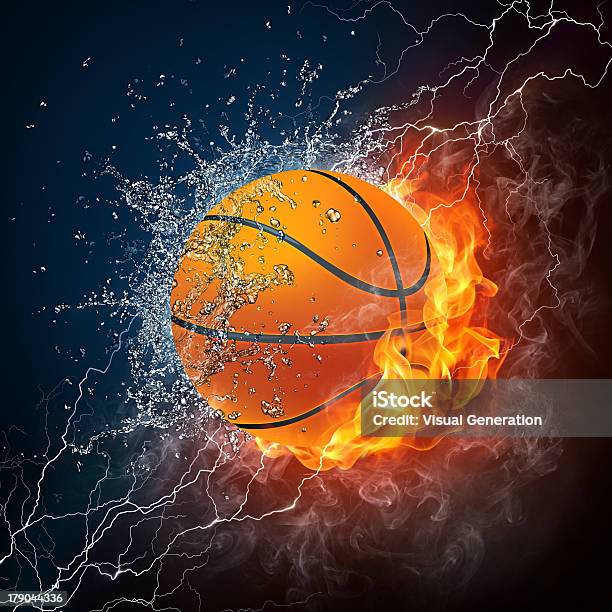 Palla Da Basket - Fotografie stock e altre immagini di Basket - Basket, Palla da pallacanestro, Fuoco