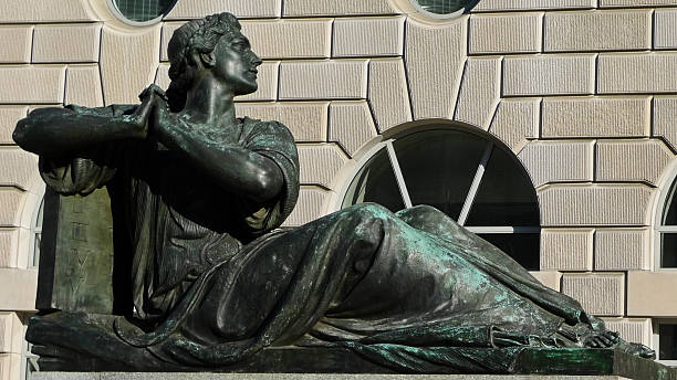 istock Bronze statue woman of elegance 179048303
