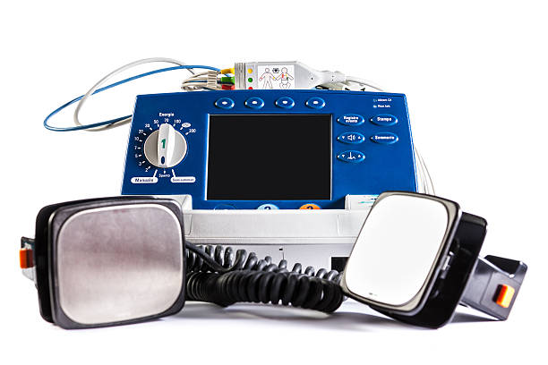 defibrillatore - artificial metal healthcare and medicine technology foto e immagini stock