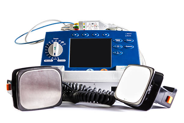 除細動器 - human heart surveillance computer monitor pulse trace ストックフォトと画像