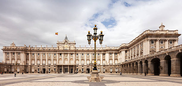 istock Day view of Royal Palace. Madrid 179052878