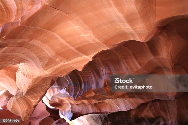 Antylope Canyon - Fotografias de stock e mais imagens de Areia - Areia, Arenito, As Américas