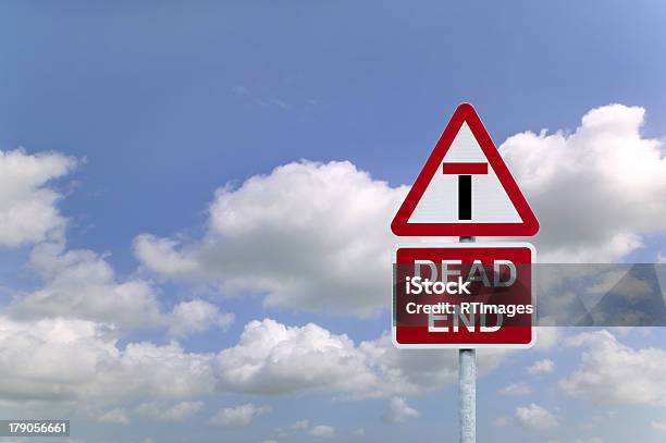 Dead End Stock Photo - Download Image Now - Business, Concepts, Concepts & Topics