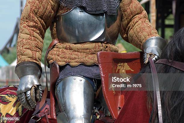 Foto de Batalha e mais fotos de stock de Cavaleiro - Papel Humano - Cavaleiro - Papel Humano, Renascença, Cavaleiros da Távula Redonda - Lenda Arturiana