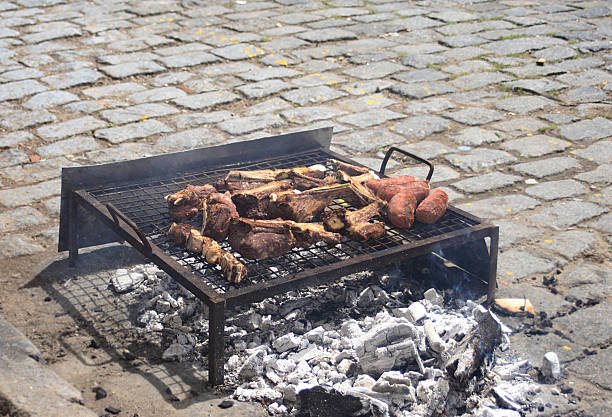 Resourceful Cook 830+ Resourceful Cooking Stock Photos, Pictures & Royalty-Free Images ...