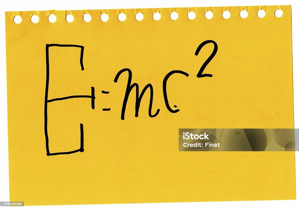 Formel Relativitätstheorie auf gelbem Blatt Kinderhandschrift - Foto de stock de Amarillo - Color libre de derechos