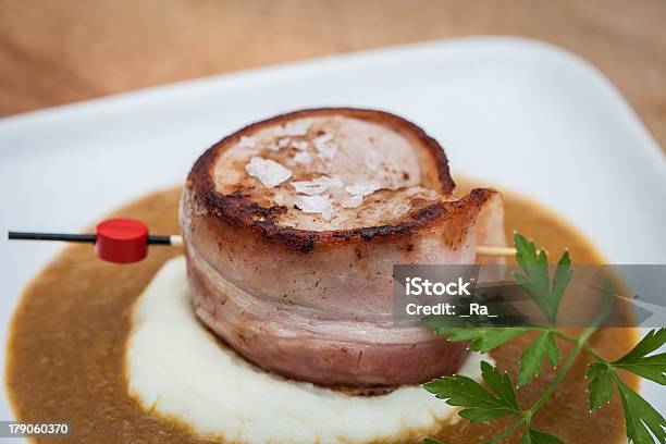 Lomo Foto de stock y más banco de imágenes de Alimento - Alimento, Asado - Alimento cocinado, Barbacoa - Comida