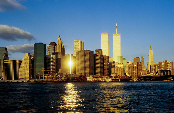 twin towers in new york - world trade center september 11 new york city manhattan stock-fotos und bilder