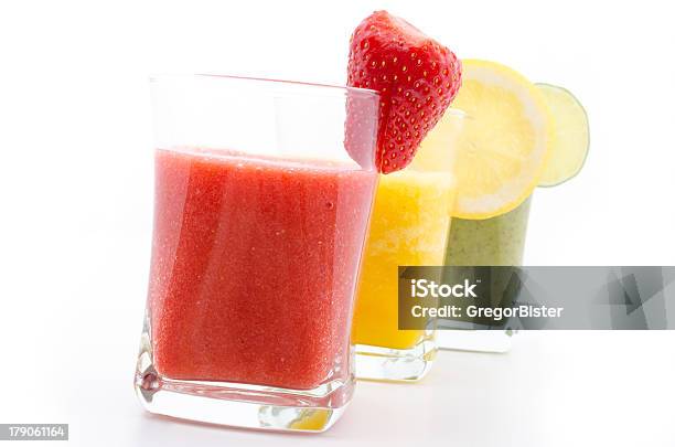 Batidos De Frutas Foto de stock y más banco de imágenes de Alimento - Alimento, Amarillo - Color, Batido de frutas