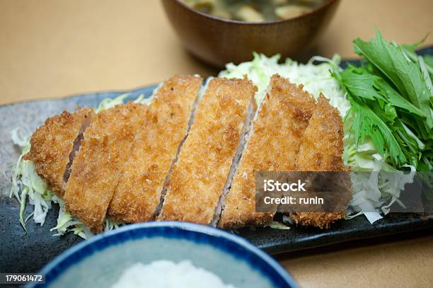 Cucina Giapponese Tonkatsu - Fotografie stock e altre immagini di Alimentazione sana - Alimentazione sana, Carne, Cena