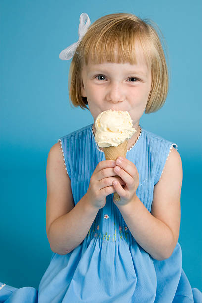 istock Five Year Old caucasian Girl with Ice Cream Cone 179062408