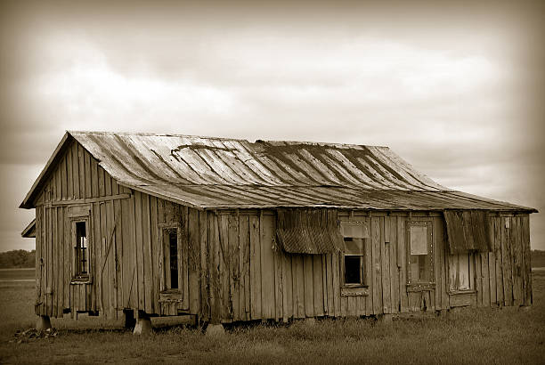 istock Southern Sharecropper's Cabin 179063635