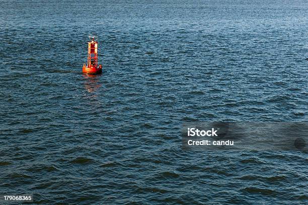 Boarosso - Fotografie stock e altre immagini di Acqua - Acqua, Affidabilità, Ambientazione esterna