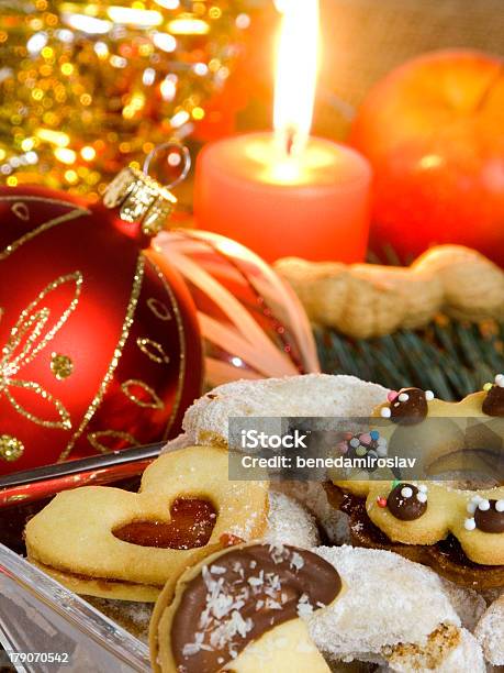 Weihnachtsatmosphäre Stockfoto und mehr Bilder von Band - Band, Bunt - Farbton, Christbaumkugel