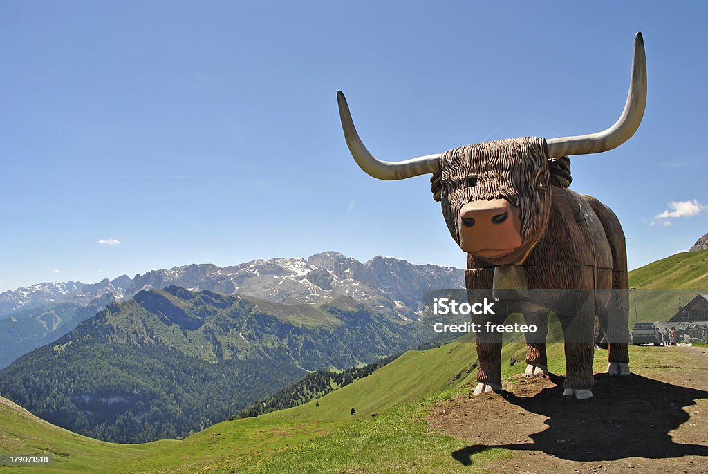 Bisonte americano de bosque - Foto de stock de Aire libre libre de derechos