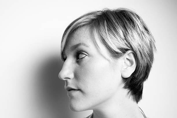istock Short Hair Beauty 179074461