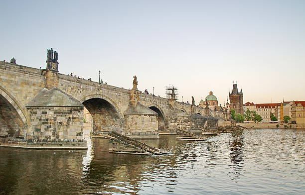 istock Charles Bridge of Prague 179077155