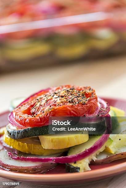 Foto de Caçarola De Legumes e mais fotos de stock de Abobrinha - Abobrinha, Abóbora, Abóbora Crookneck