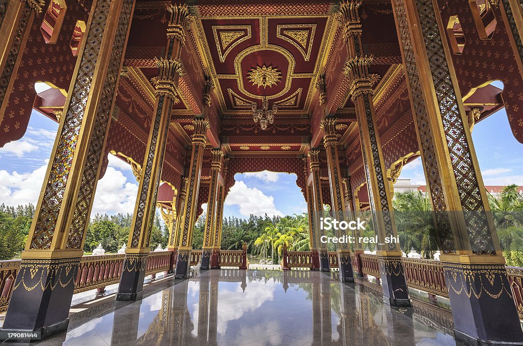 Tajski Pawilon starożytnych - Zbiór zdjęć royalty-free (Architektura)