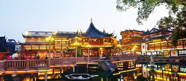istock Panoramic Yuyuan Garden at Dusk 179083946
