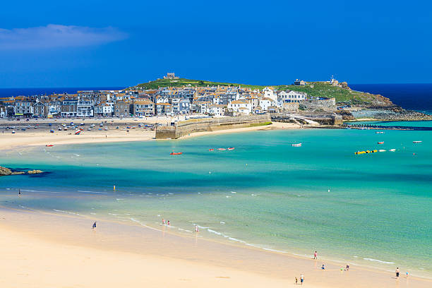 Picture of the beach in St Ives Cornwall England View overlooking Porthminster Beach St Ives Cornwall England UK st ives cornwall stock pictures, royalty-free photos & images