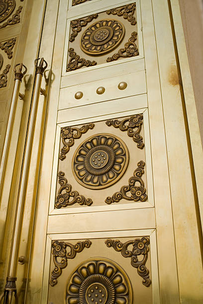 istock Golden  door 179087083