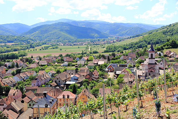 istock Village of Alsace 179087445