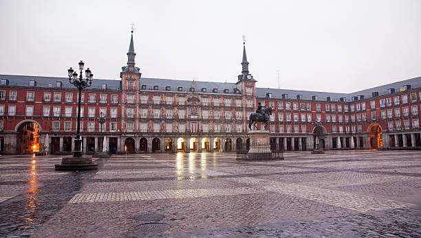 istock Madrid - Plaza Mayor in morning dusk 179088040