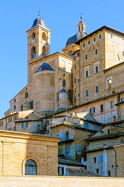 istock View of Urbino 179097652