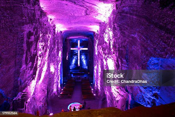 Colombia Sud Americala Catedral De Sal Zipaquirá - Fotografie stock e altre immagini di Colombia - Colombia, Sale - Minerale, Ambientazione interna