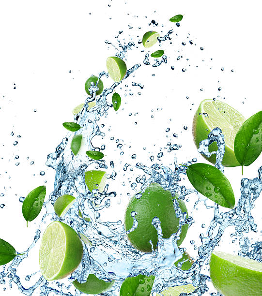 istock Limes and Splashing water 179106471