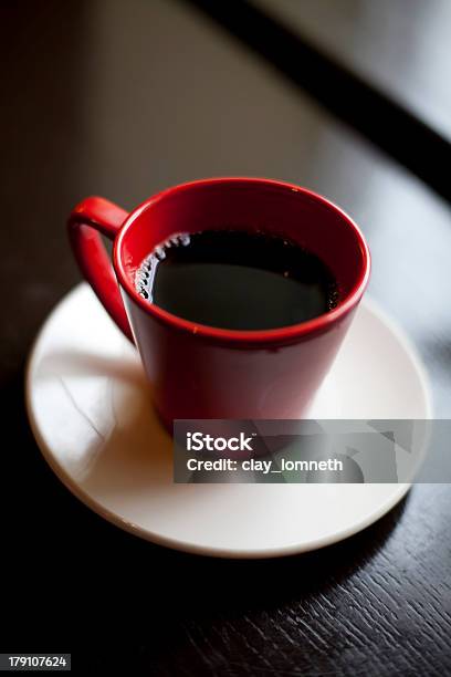 Foto de Café Ao Lado Da Janela e mais fotos de stock de Bebida - Bebida, Café - Bebida, Café Preto