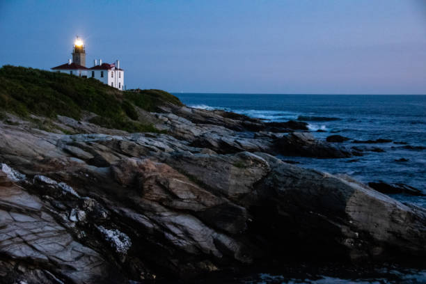 istock Early Evening at Beavertail State Park 1791079637