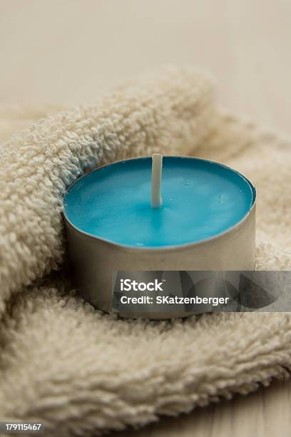 Tea Light Stockfoto und mehr Bilder von Aromatherapie - Aromatherapie, Blau, Duftend