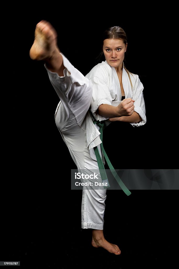 Calcio di Karate - Foto stock royalty-free di Adolescente