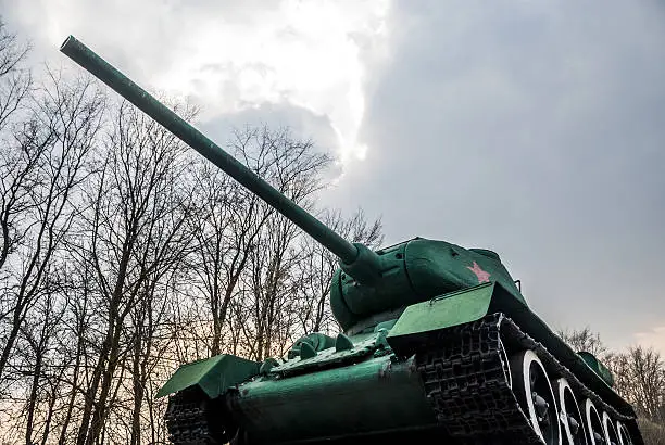 monument to Russian tank T-34