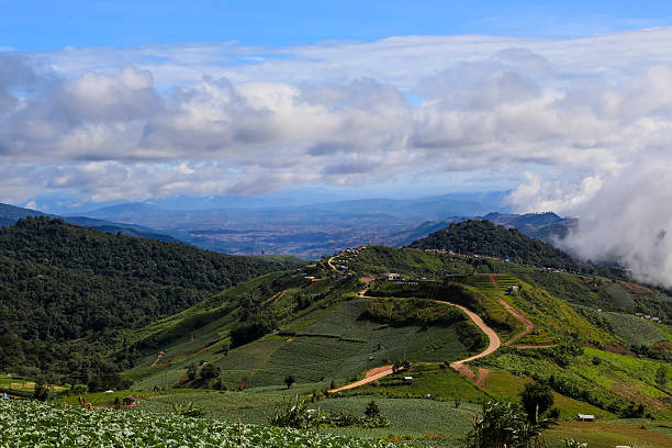 istock Viewpoint at Phu Tub Berk 179117867