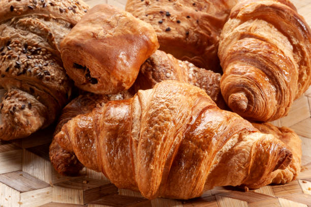 istock Fresh delicious croissants in bakery 1791185711