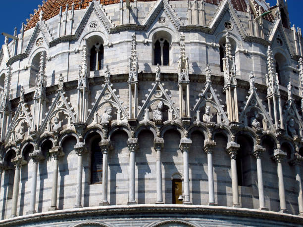 baptisterium st. john's, pisa, italien - pisa tuscany italy baptistery stock-fotos und bilder