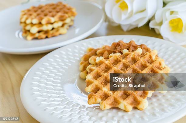 Cialda - Fotografie stock e altre immagini di Caramello - Caramello, Cerchio, Cibo