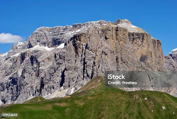 Montanhas Dolomitas Da Unesco - Fotografias de stock e mais imagens de Alpes Europeus - Alpes Europeus, Alto Adige, Ao Ar Livre