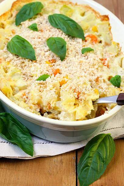 istock Kohlrabi, carrot bake 179124501