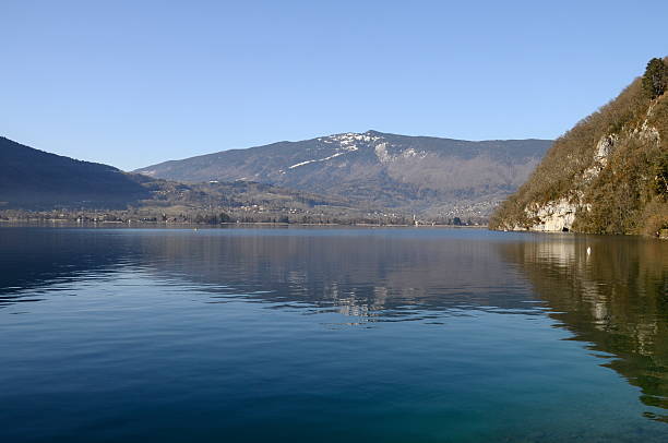 istock Annecy  lake 179127104