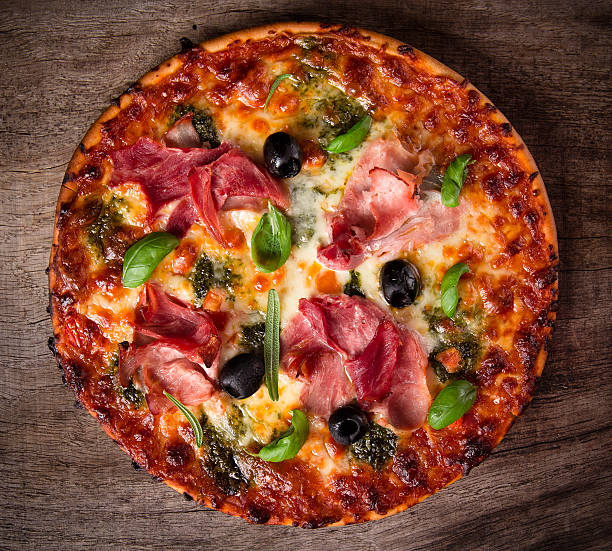 istock Delicious italian pizza 179128868