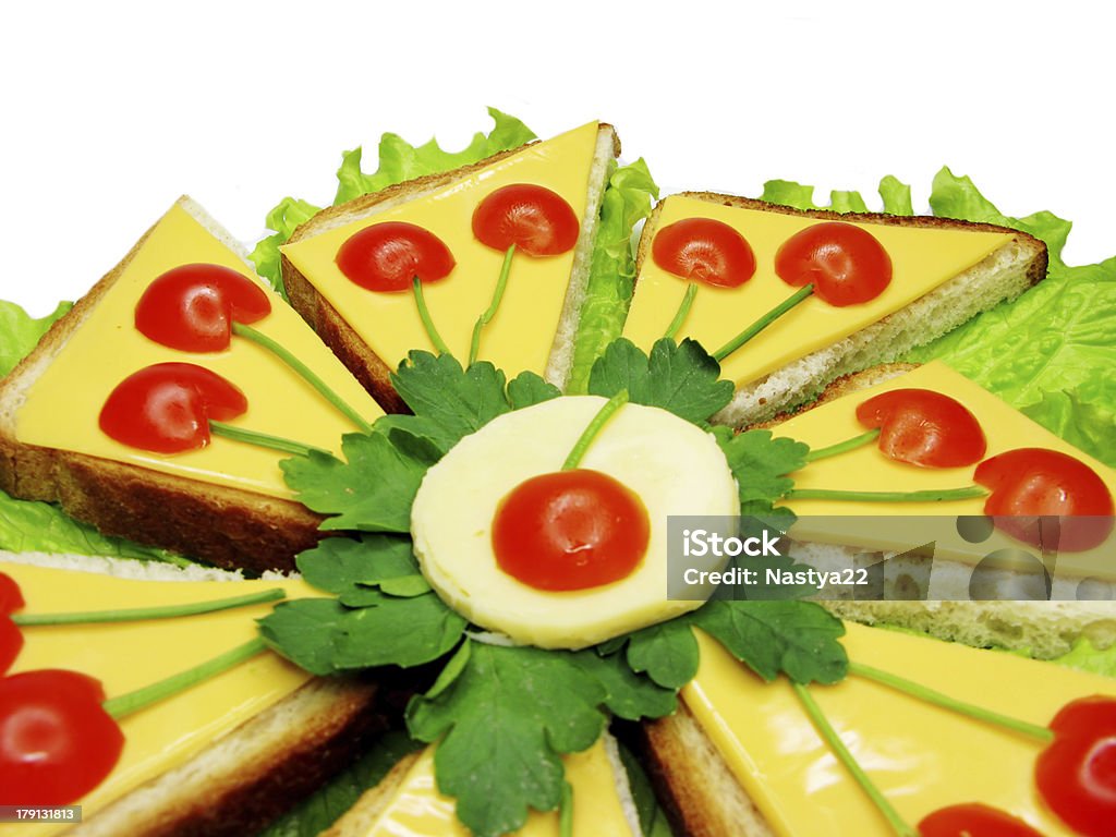 Творческий Овощной Бутерброд с сыром - Стоковые фото Без людей роялти-фри