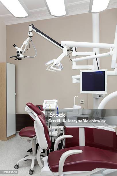 Consultório Dentário - Fotografias de stock e mais imagens de Assento - Assento, Broca Dentária, Cadeira