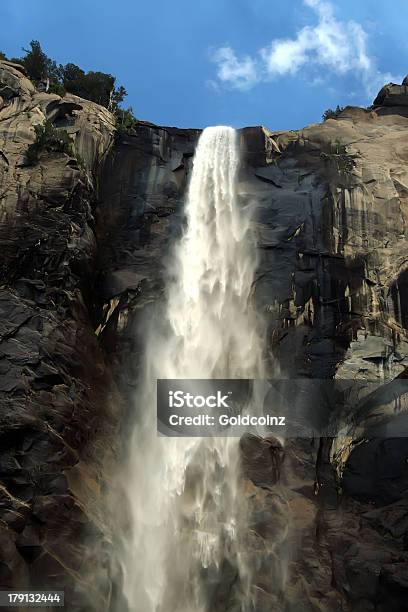 Cascate Dello Yosemite - Fotografie stock e altre immagini di Ambientazione esterna - Ambientazione esterna, California, California settentrionale