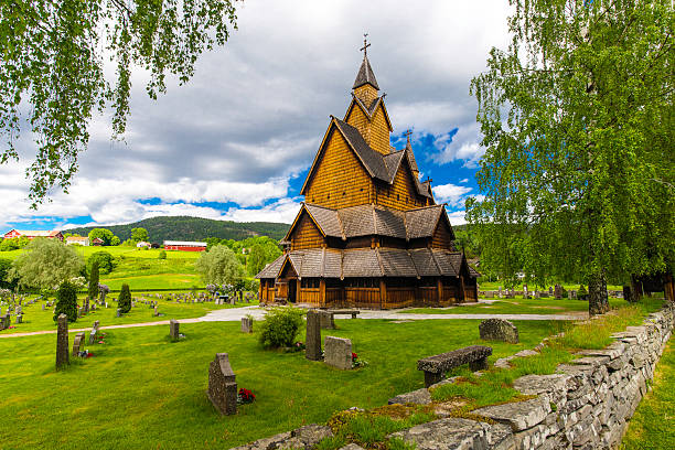 Heddal Stave Church and his Wall A shot of Heddal Stave church and his surounding wall. heddal stock pictures, royalty-free photos & images