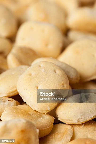 Orgánicos Crujiente Ostras Con Galletas Foto de stock y más banco de imágenes de Al horno - Al horno, Alimento, Alimentos cocinados